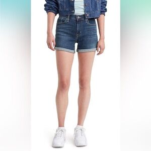 NWT Levi’s 501 mid length high rise cuffed blue jean short